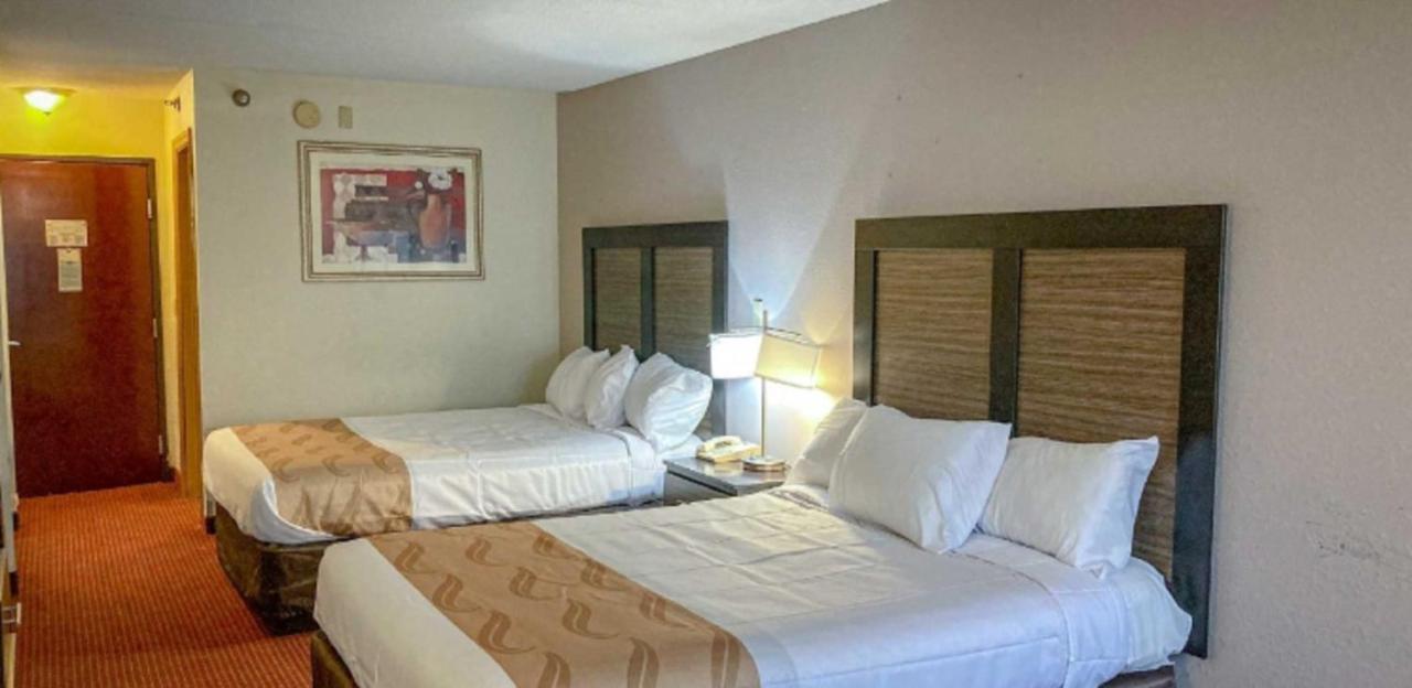 Motel 6 Elkhart, In Экстерьер фото