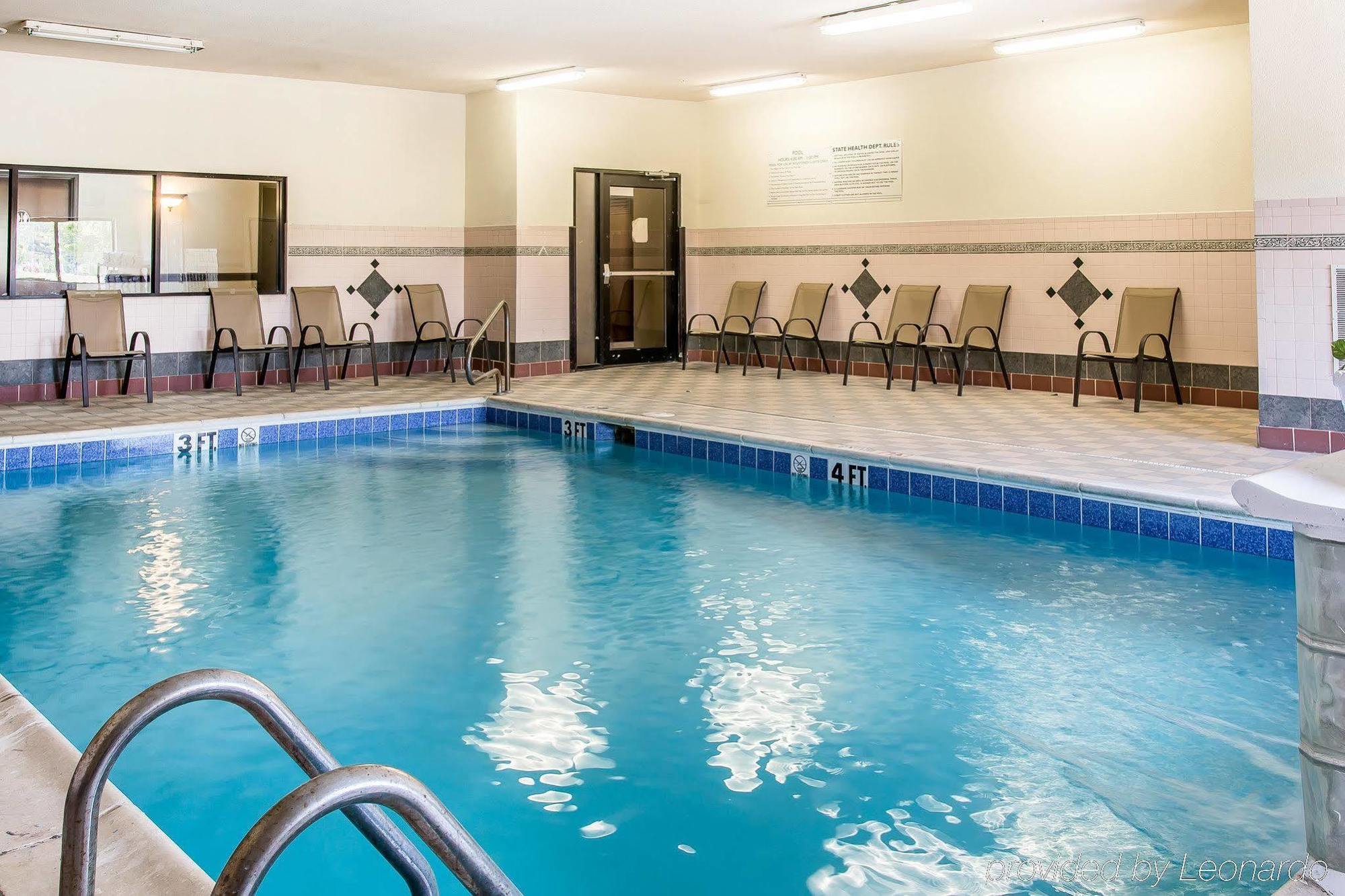 Motel 6 Elkhart, In Экстерьер фото