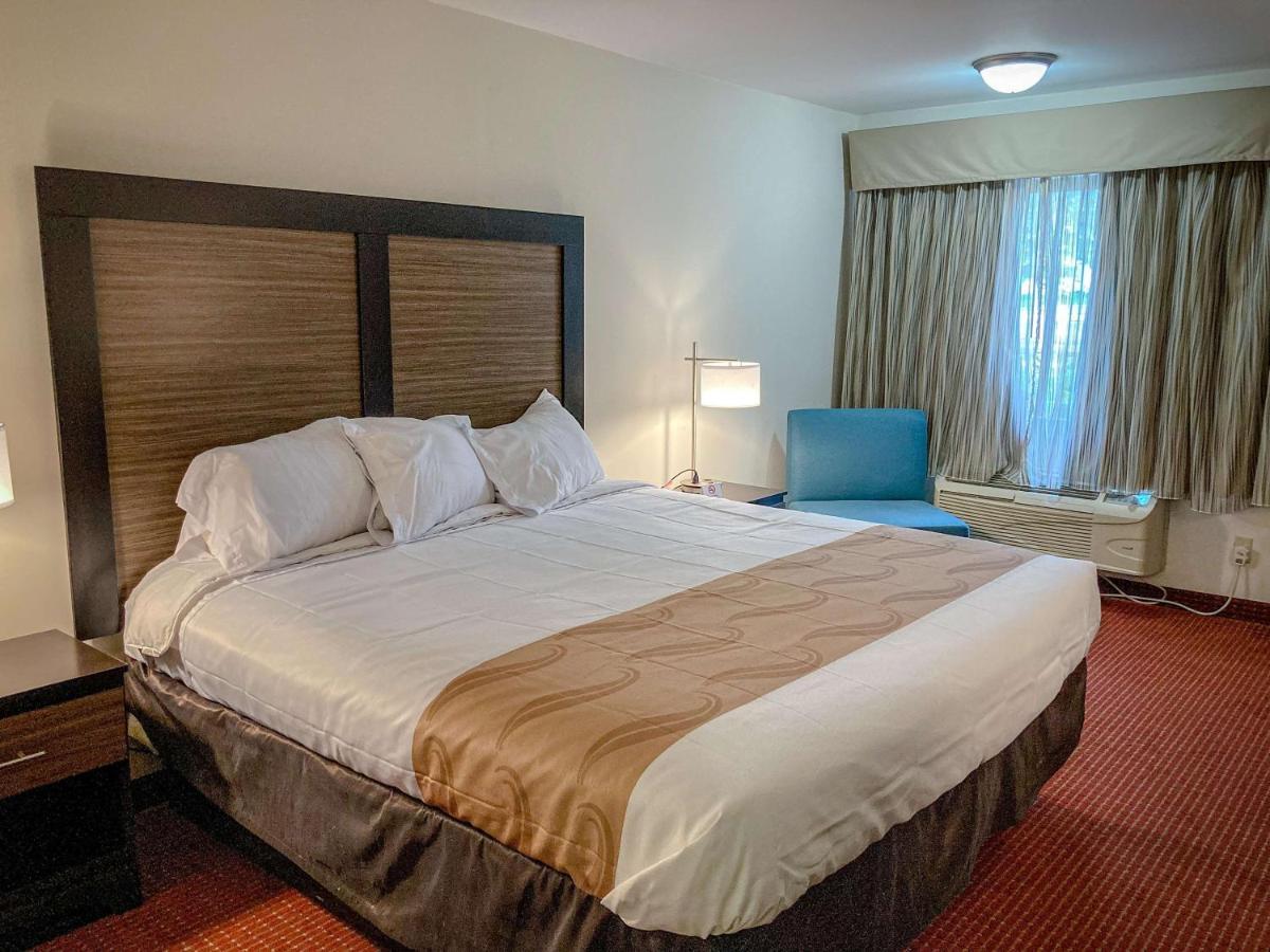 Motel 6 Elkhart, In Экстерьер фото